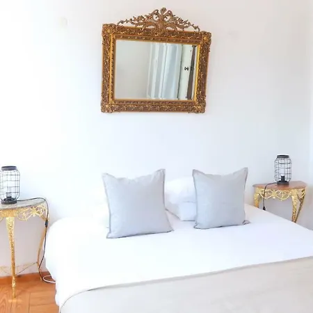 La Maison Rose Appartement *